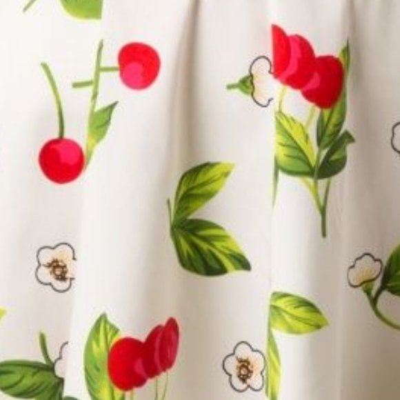 🌟Hearts & Roses || White Dolores Cherry Swing Dress - Picture 6 of 6